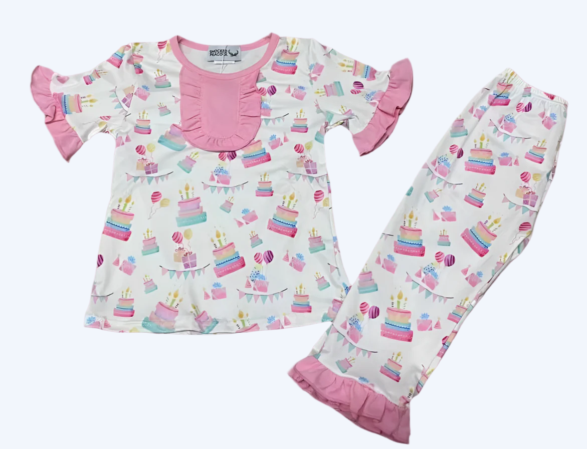 BIRTHDAY CAKE DREAMS COLLECTION SHORT SLEEVE PAJAMA PANTS SET