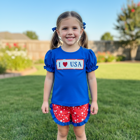 Hand Smocked Patriotic Hand Smocked - I ❤️ USA - Girls Shorts Set