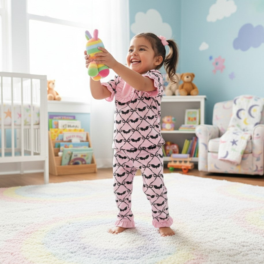 Get Batty For Bows Short Sleeve Pajamas Set