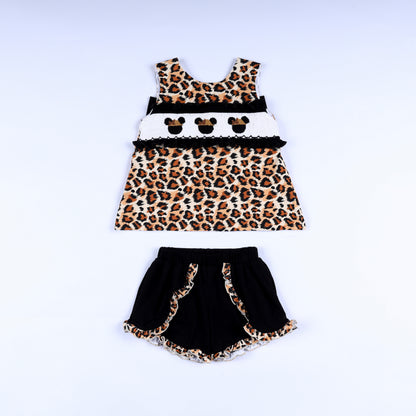 Girls animal kingdom safari mouse hand smocked sleeveless top paired with black ruffle trim shorts set.